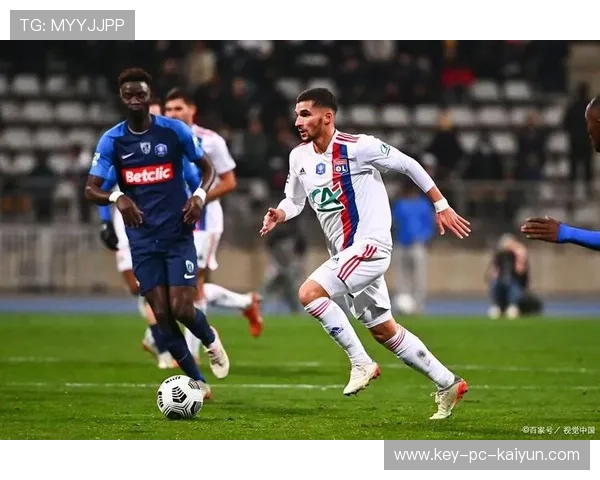 法甲：里昂2-1战胜蒙彼利埃，队长关键首发建功，法甲里昂对里尔